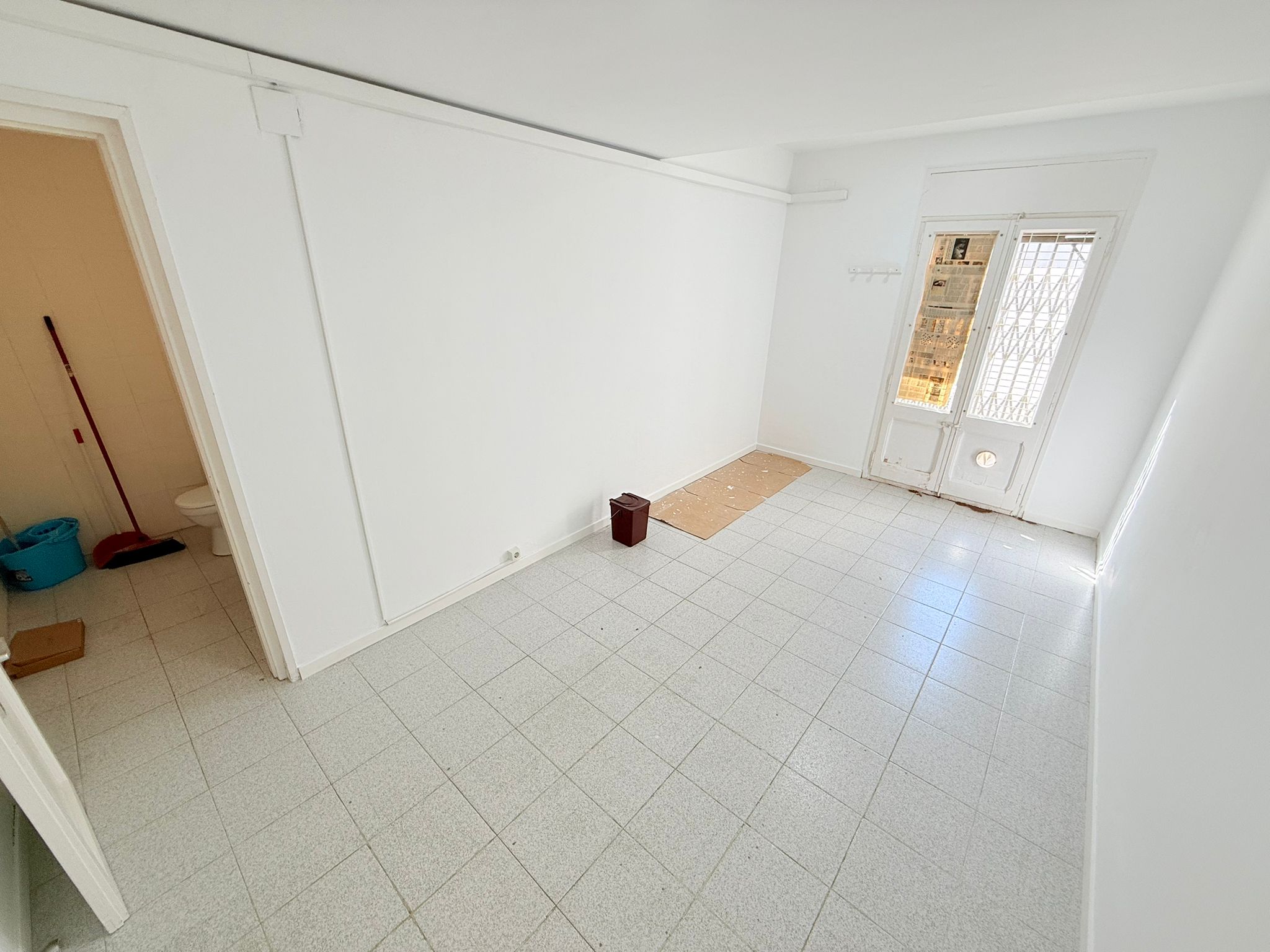 Ref. 05303 Local en Centro Premiá de Mar - Imagen 3