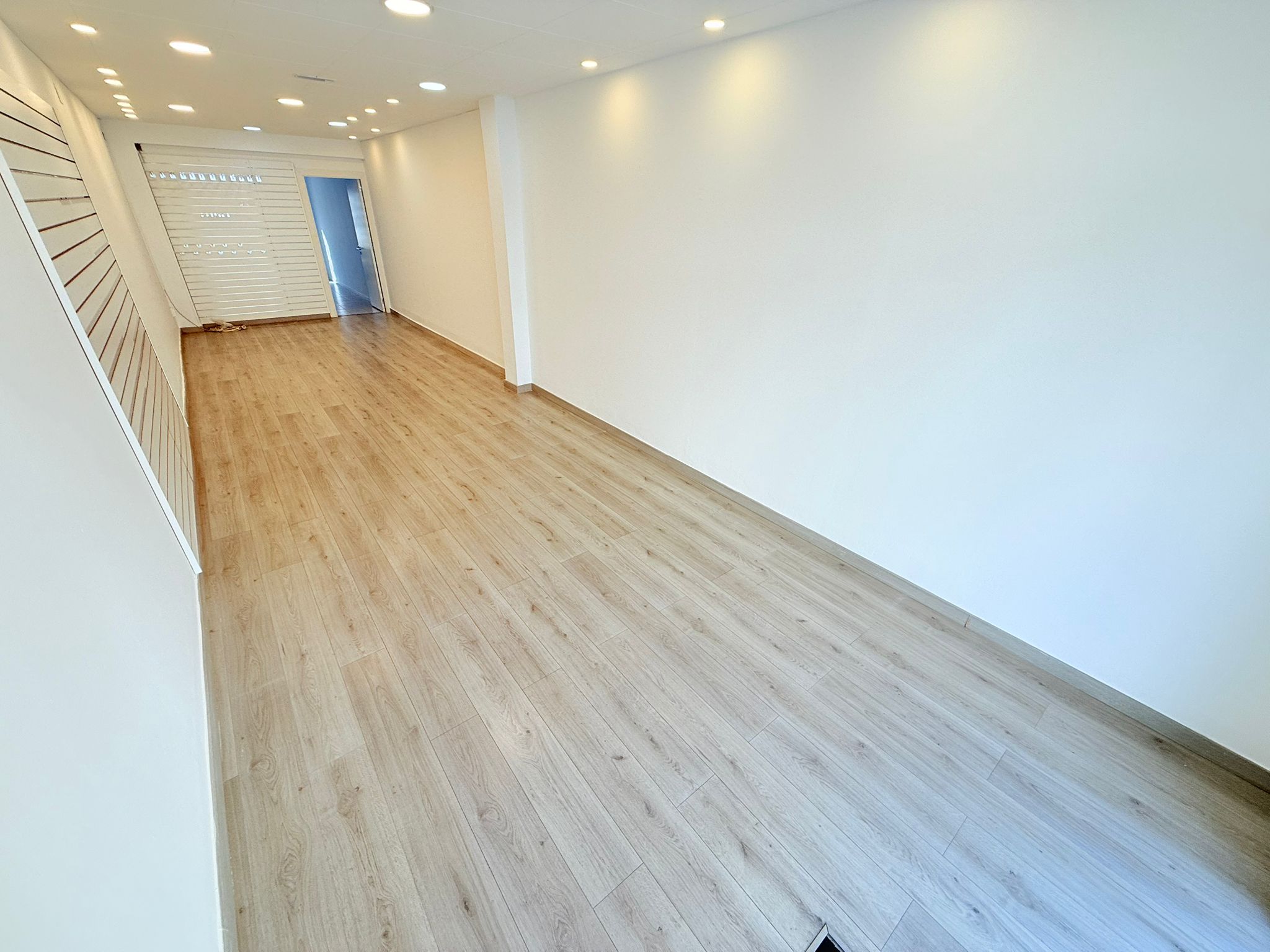 Ref. 05303 Local en Centro Premiá de Mar - Imagen 5